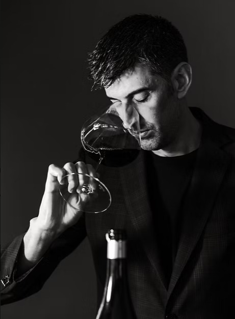 SALVADOR CONTRERAS